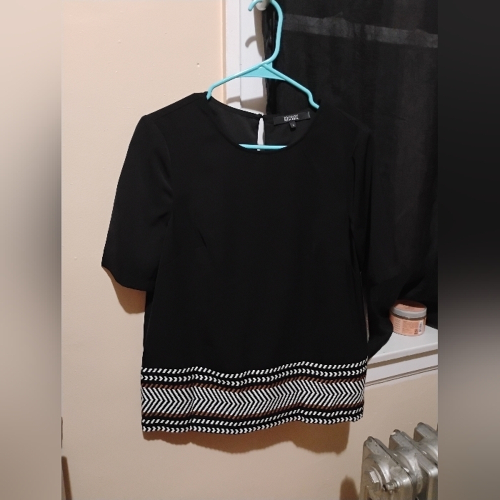 Badgley Mischka Black Woven Top